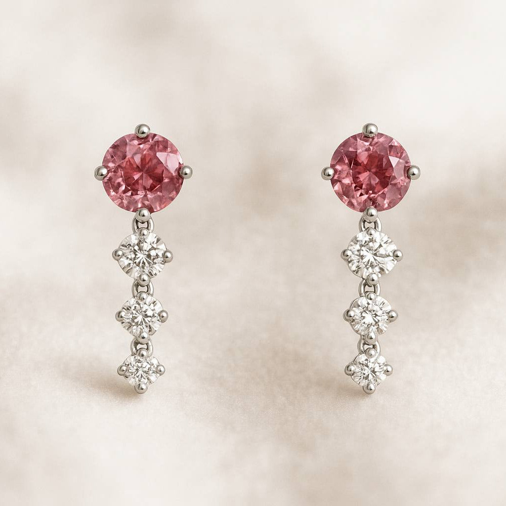 ספירים ורודים ויהלומים